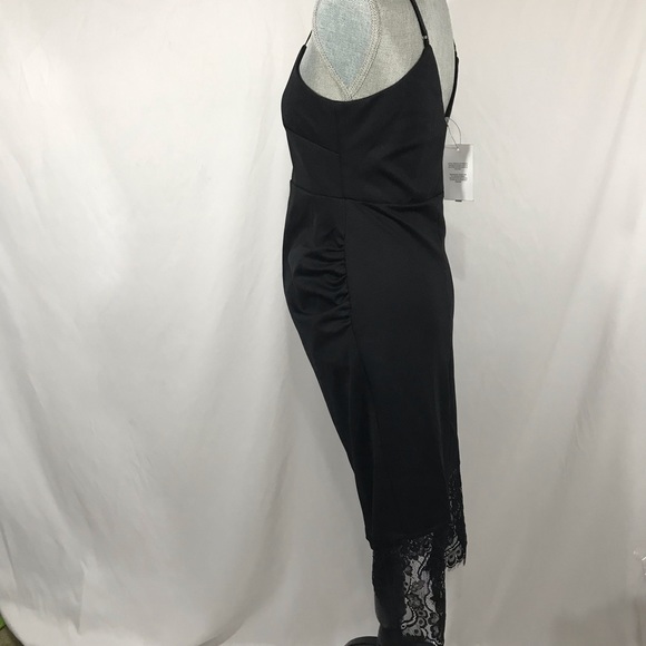 ASOS maternity fitted black dress - Picture 3 of 8